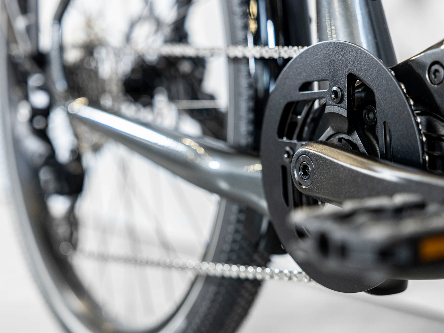 Trek Allant+ 7 2025 (Lithium Grey)