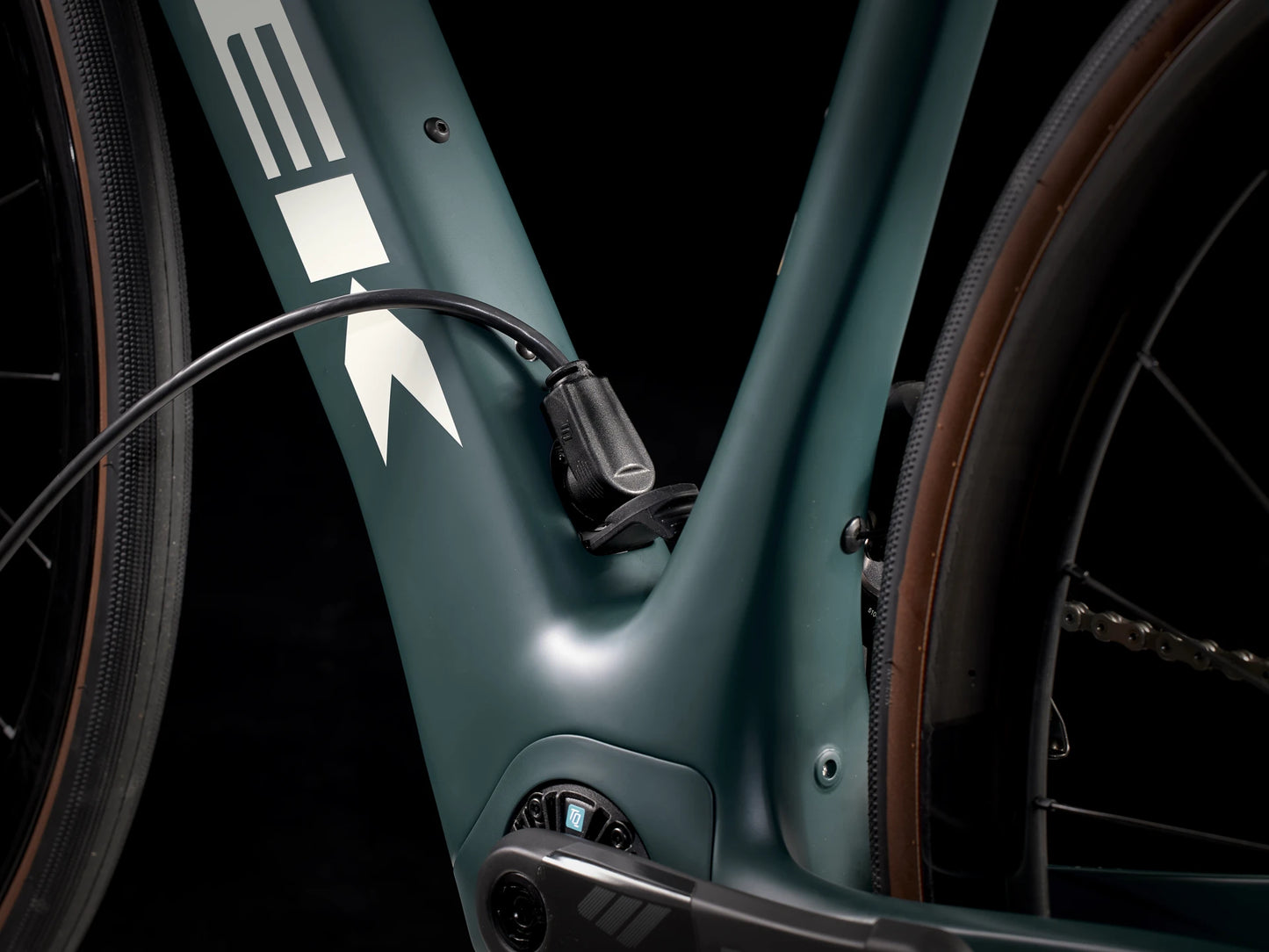 Trek Domane+ SLR 9