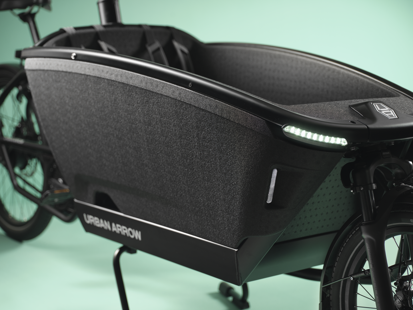 Urban Arrow FamilyNext Pro (Black)