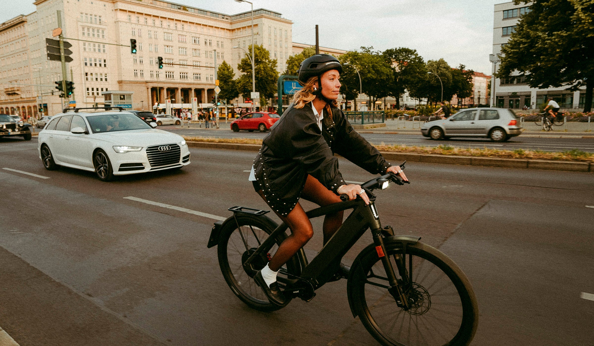 Hvor gammel skal man være for at køre på elcykel?